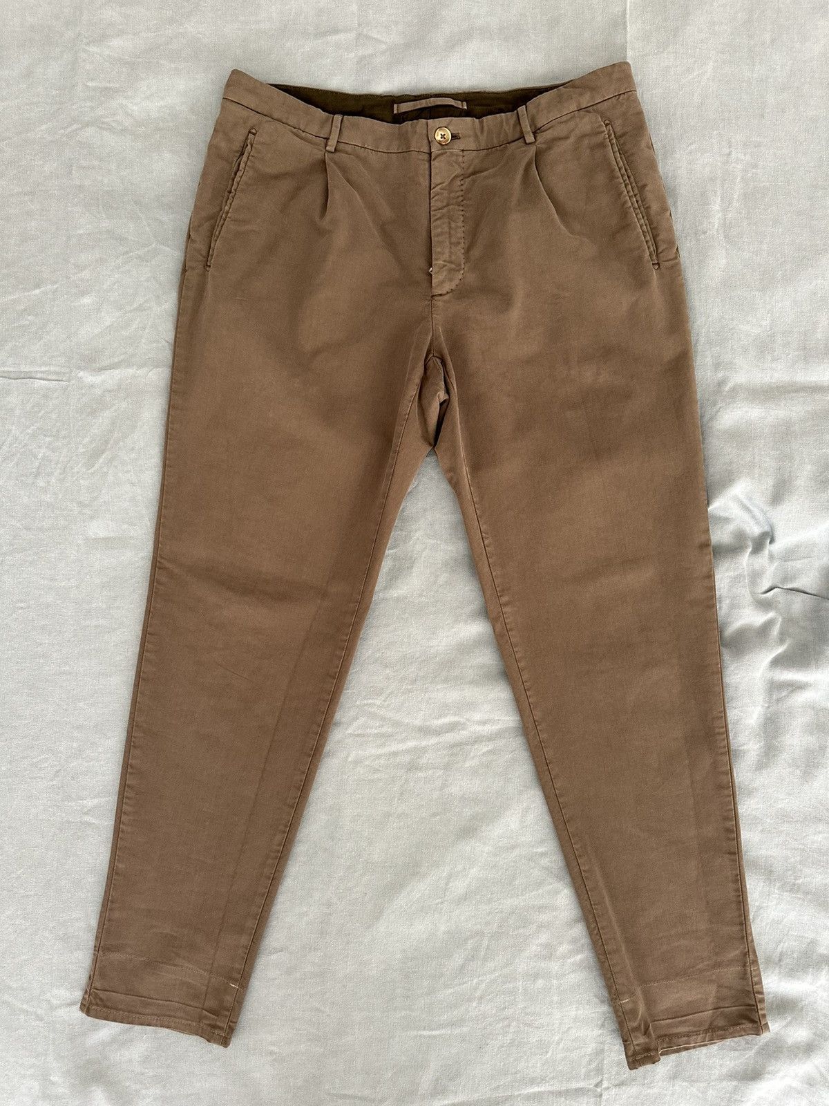 image of Incotex Doeskin Tapered in Brown, Men's (Size 34)