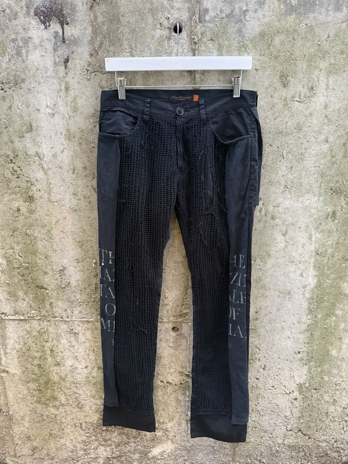 Undercover AW04 Undercover Tale Of Ziaming Netted Pants Size US 30 / EU 46 - 1 Thumbnail