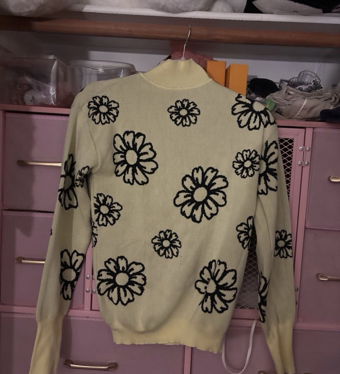 H&M Yellow Floral Sweater (Size Small) Size S / US 4 / IT 40 - 1 Preview