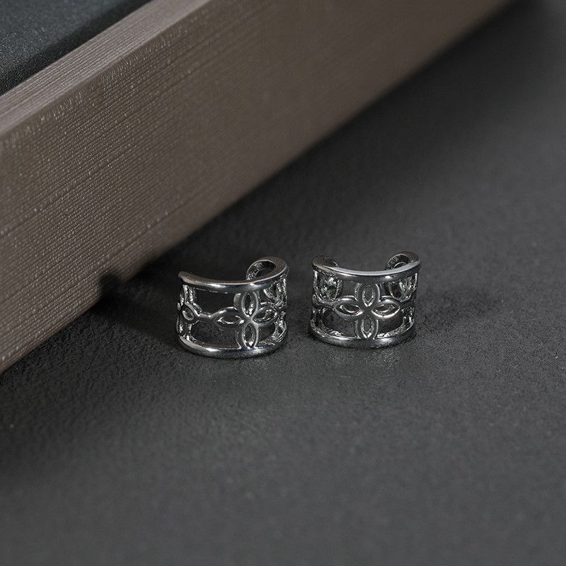 Jewelry Vintage Earrings One Pairs Chrome Jewelry Size ONE SIZE - 2 Thumbnail