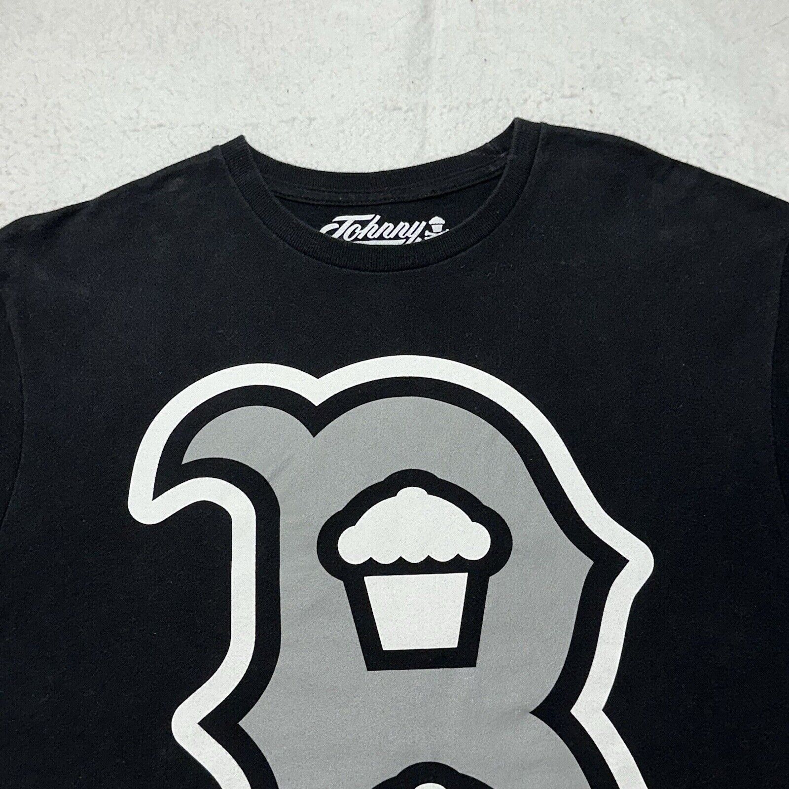 Johnny Cupcakes Johnny Cupcakes Medium Boston Red Sox Graphic T Shirt Size US M / EU 48-50 / 2 - 4 Thumbnail
