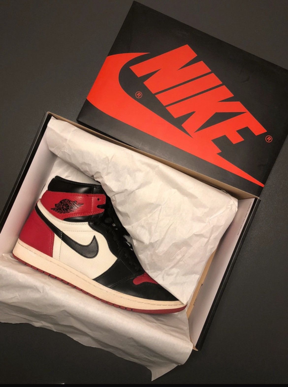 Jordan Brand Air Jordan 1 Retro High Bred Toe Size US 11 / EU 44 - 1 Thumbnail