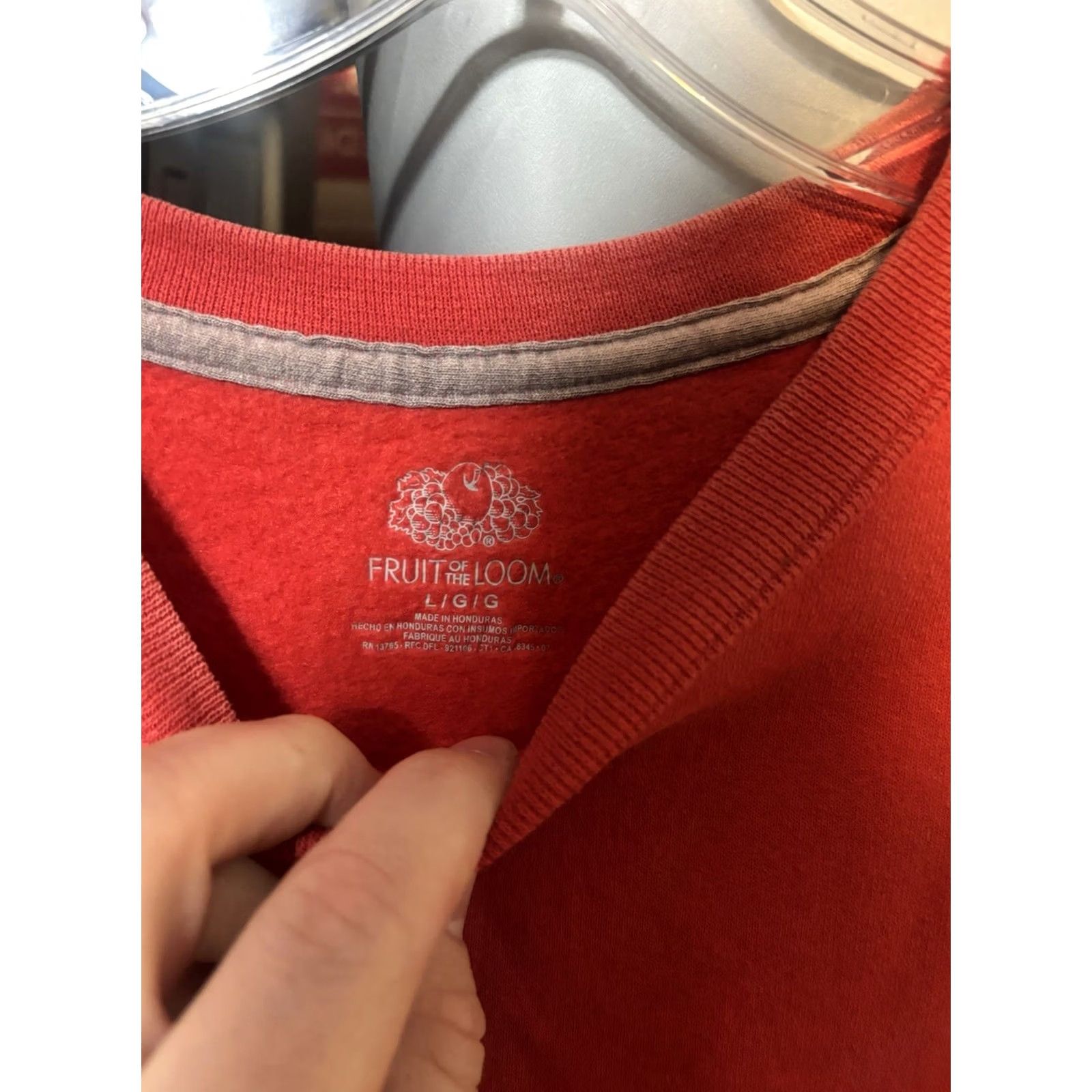Vintage VINTAGE Sweatshirt Red L Men’s Crewneck Distressed Sun-Faded Classic 90s Grunge USA Size US L / EU 52-54 / 3 - 3 Thumbnail