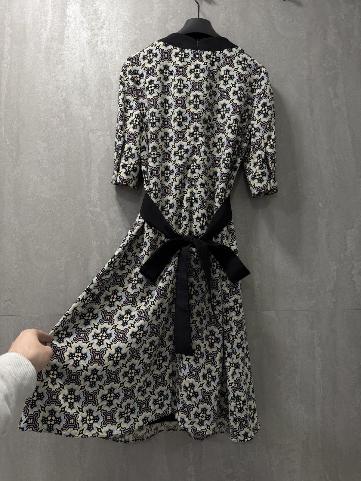 Prada Prada 2015 Purple & Blue Printed Viscose Stretch Crepe Dress Size S / US 4 / IT 40 - 12 Thumbnail