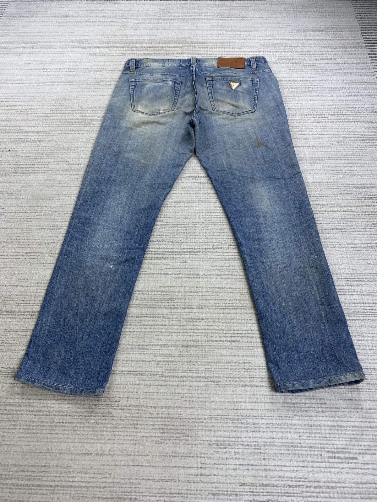 Guess × Vintage Vintage Guess Los Angeles Metal Logo Denim Jeans Size US 31 - 2 Thumbnail