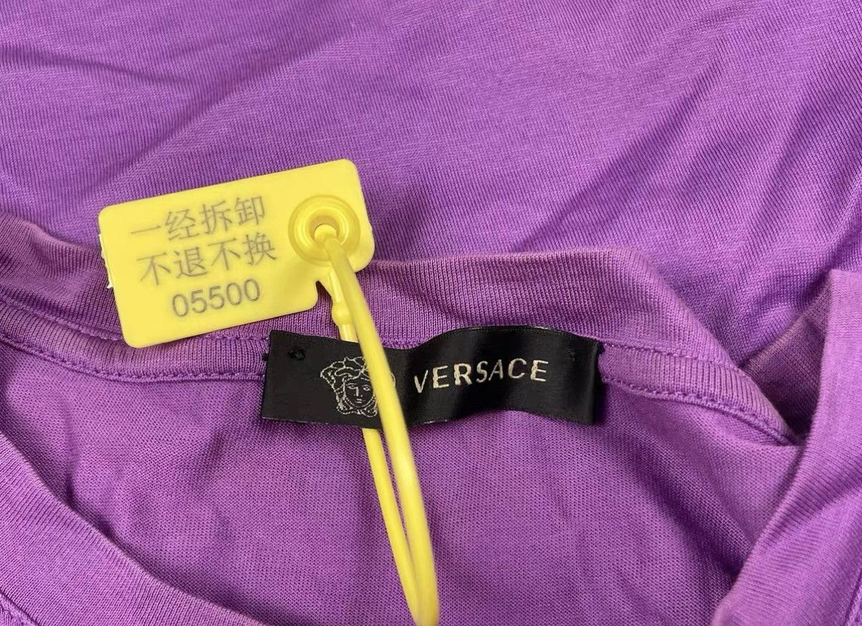 Versace Versace Medusa Head Rhinestone T‑shirt J31 Size US XS / EU 42 / 0 - 4 Thumbnail
