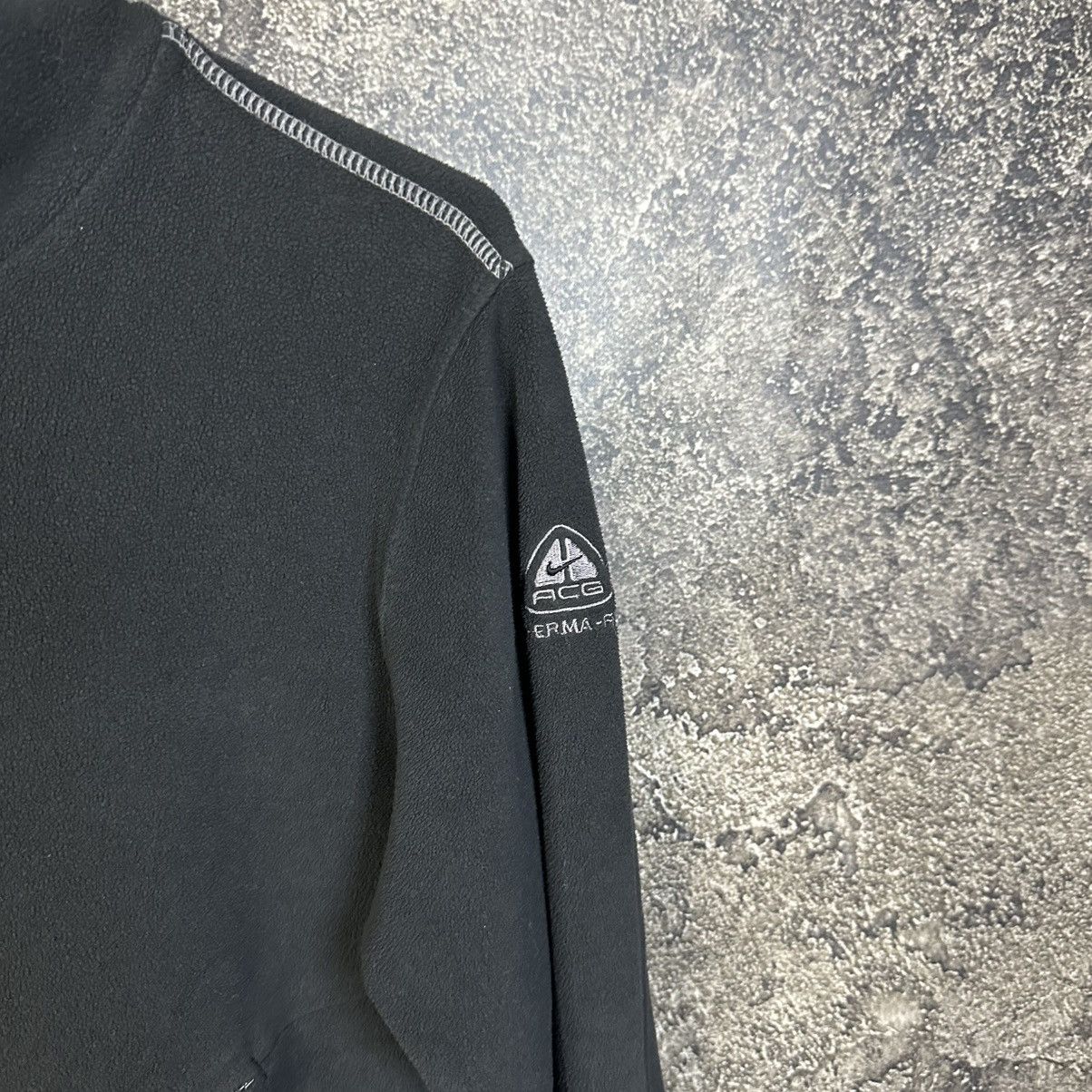 Nike ACG Vintage Nike ACG Therma Fit Fleece Sweatshirt Size M / US 6-8 / IT 42-44 - 3 Thumbnail