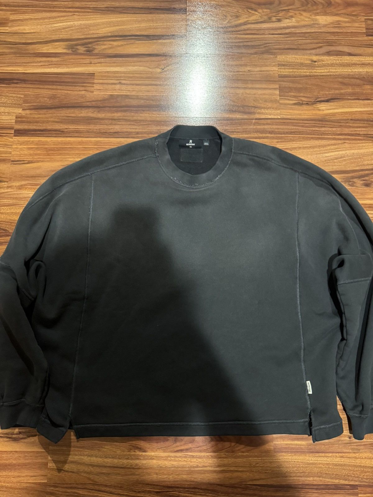 Represent Clo. Represent Boxy Stitch Crewneck Size US XXL / EU 58 / 5 - 1 Thumbnail
