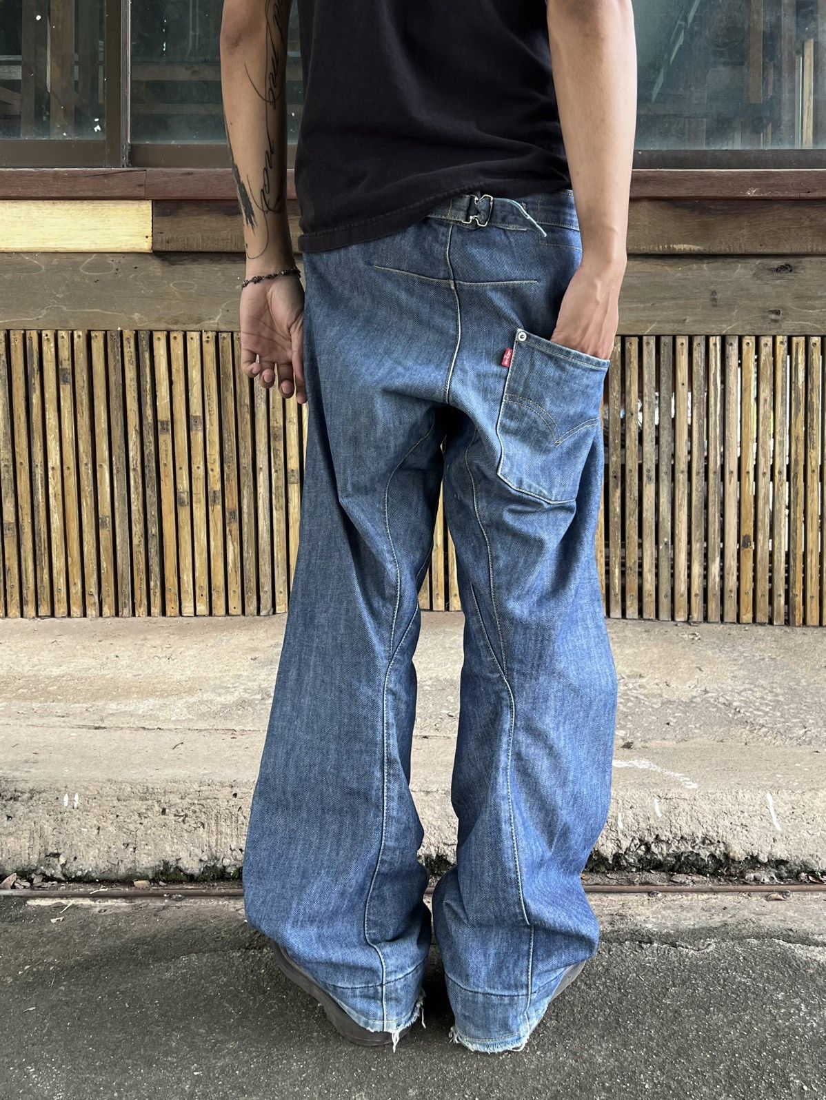 Levi's Vintage Clothing Vintage Levis Engineered Baggy Jeans Size US 32 / EU 48 - 11 Thumbnail