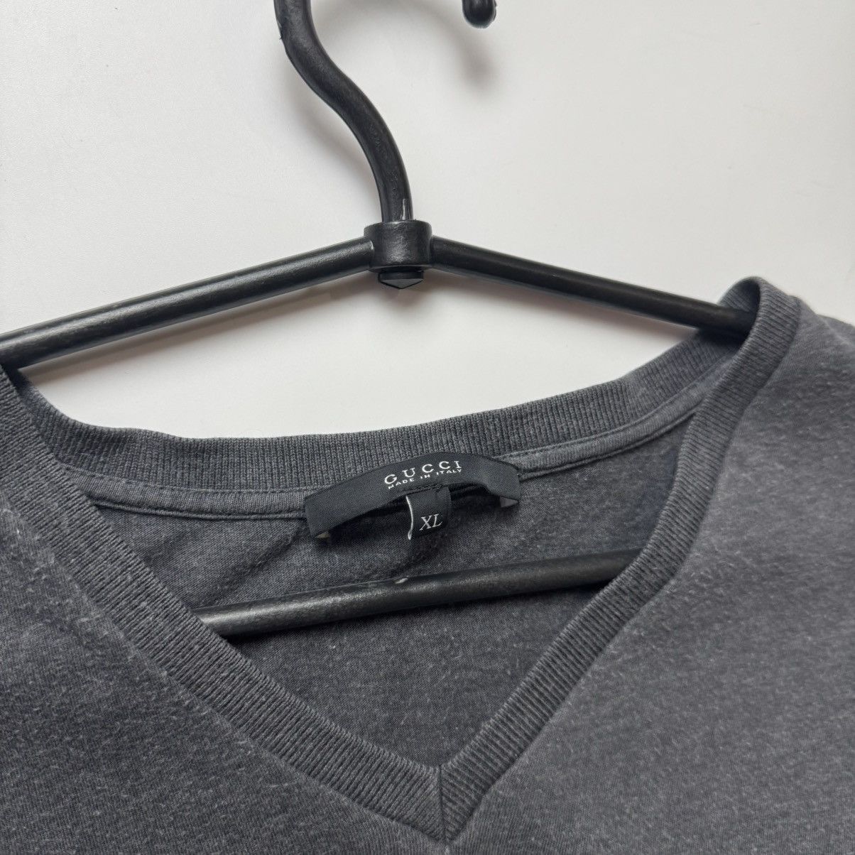 Gucci Vintage Basic Gucci V Neck Tee T Shirt Size US L / EU 52-54 / 3 - 9 Thumbnail