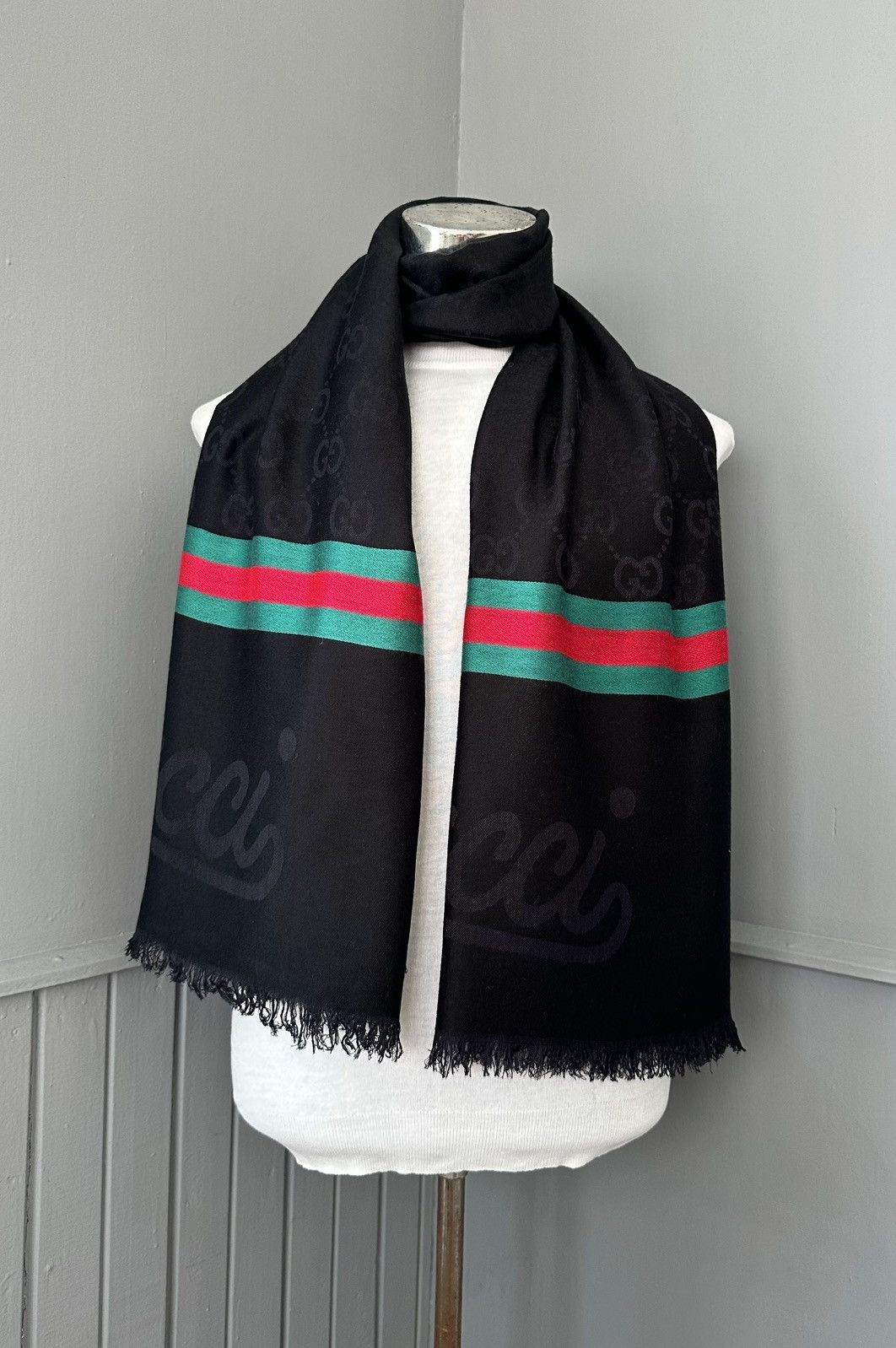 Gucci Gucci Cashmere Silk GG Jacquard Monogram Fringed Scarf Size ONE SIZE - 4 Thumbnail