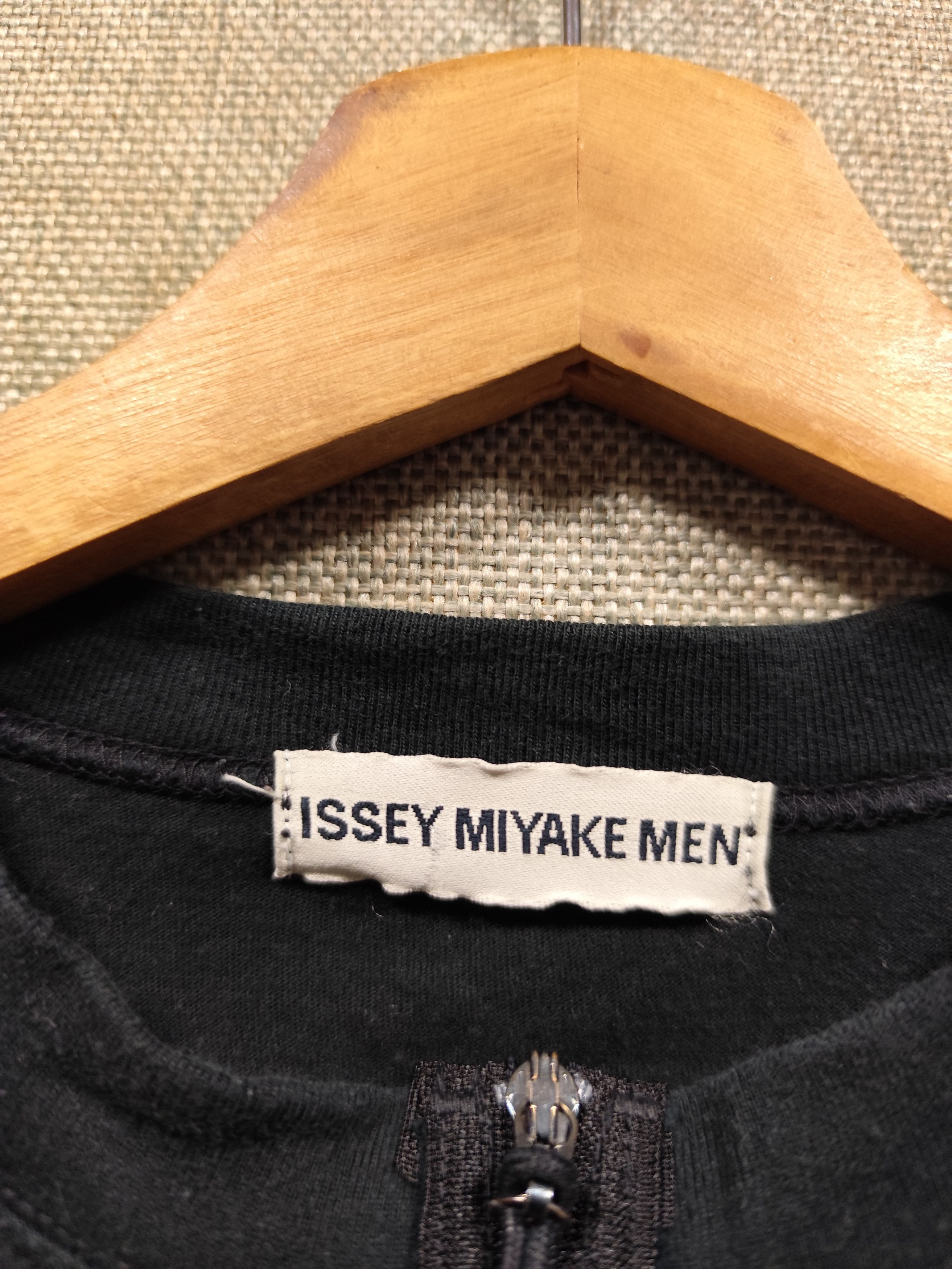 Issey Miyake Vintage t shirt issey miyake Size US S / EU 44-46 / 1 - 5 Thumbnail