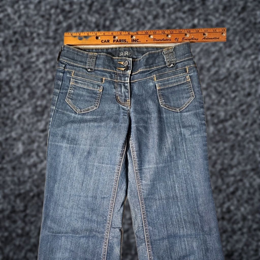 Vintage VINTAGE? No — New York & Company Jeans Womens Sz 4 Blue Flare Leg Mid Rise Stretch Denim Pants (Relaxed, 5-Pocket, Dark Wash) Mens? Womens? Size 27" / US 4 / IT 40 - 1 Thumbnail