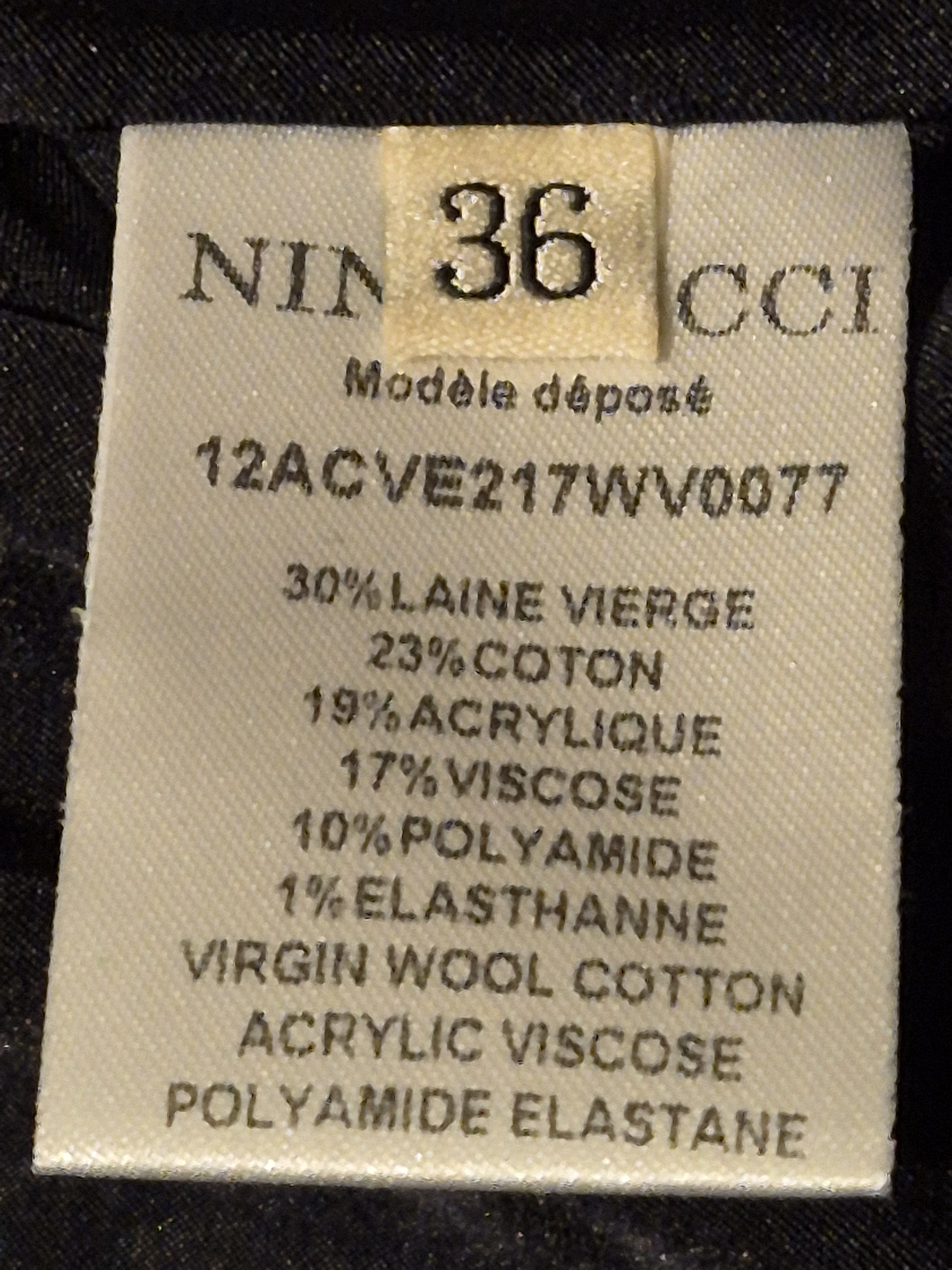Nina Ricci Nina Ricci wool/silk boucle 2 piece suit Y2K Size XS / US 0-2 / IT 36-38 - 14 Thumbnail