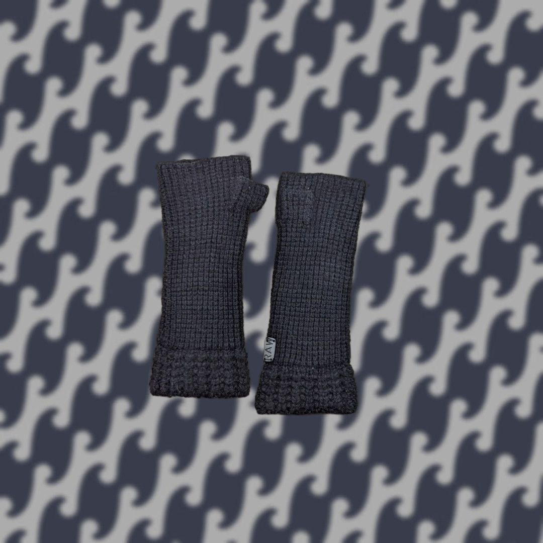 G-Star VINTAGE: No? (skip) G-Star Raw Womens Fingerless Gloves One Size Black Stretch Glove Womens Fingerless Black Stretch G-Star Raw One Size Black Gloves Size ONE SIZE - 1 Thumbnail