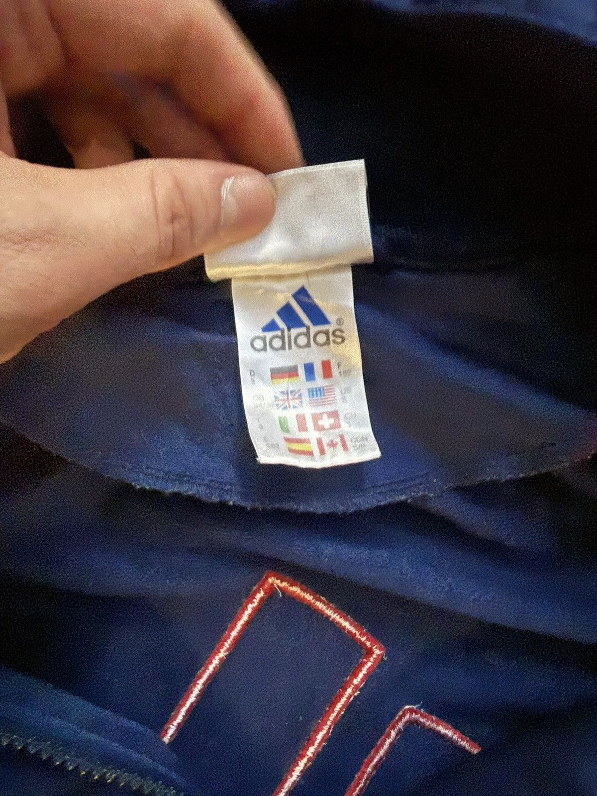 Adidas 00s Adidas Light Jacket Streetwear Vintage Big Logo Rare Size US L / EU 52-54 / 3 - 18 Thumbnail