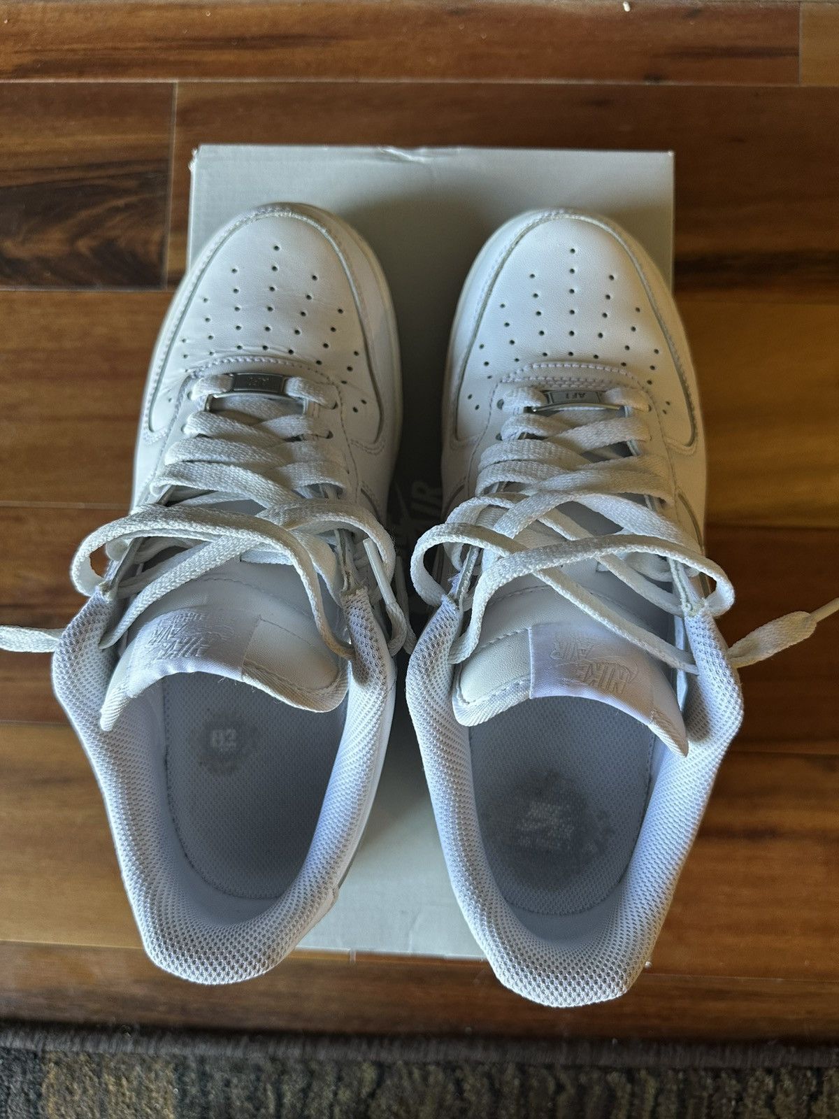 Nike Nike Air Force 1 Low Size US 8 / EU 41 - 6 Thumbnail