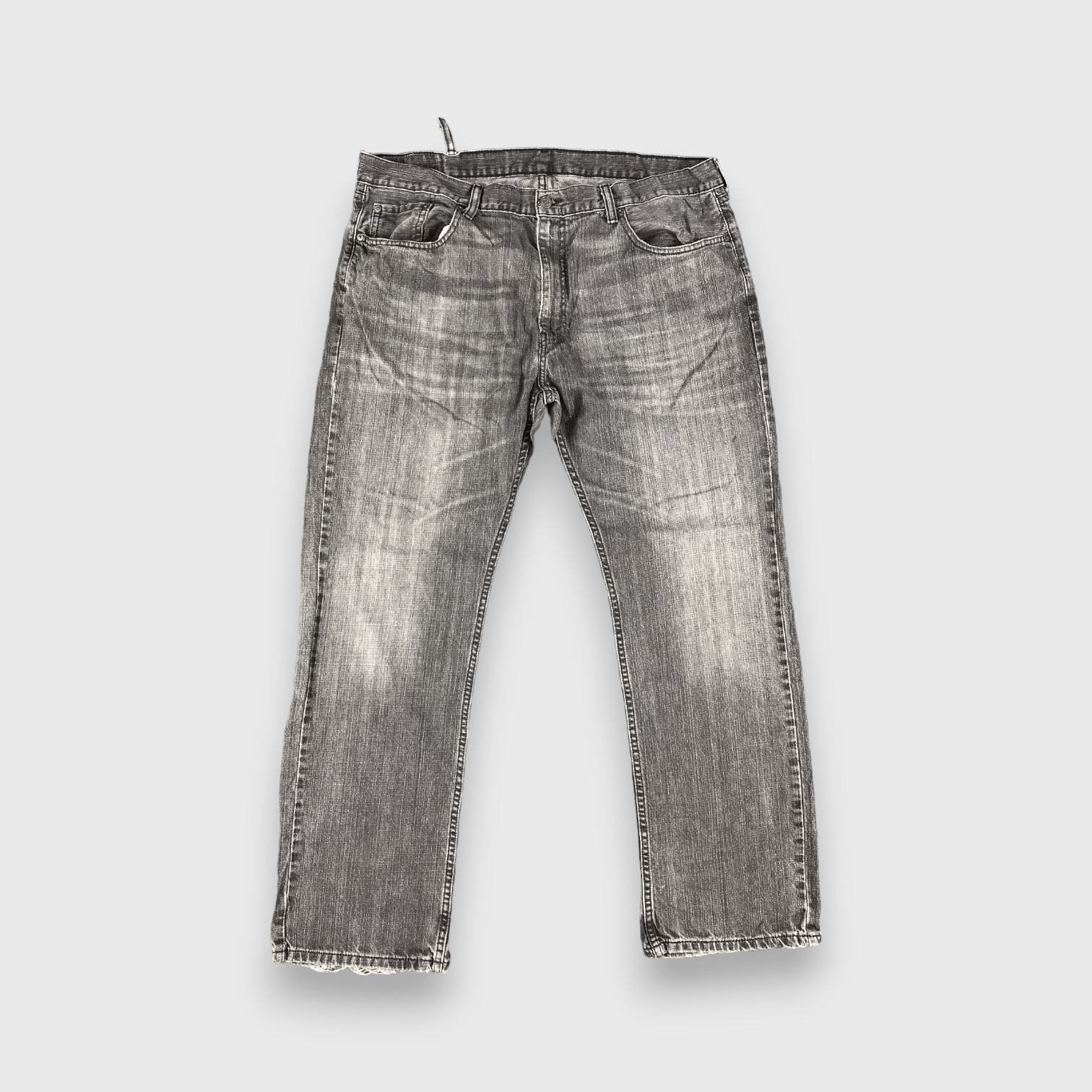Vintage Faded Black Levis Jeans-J2490
