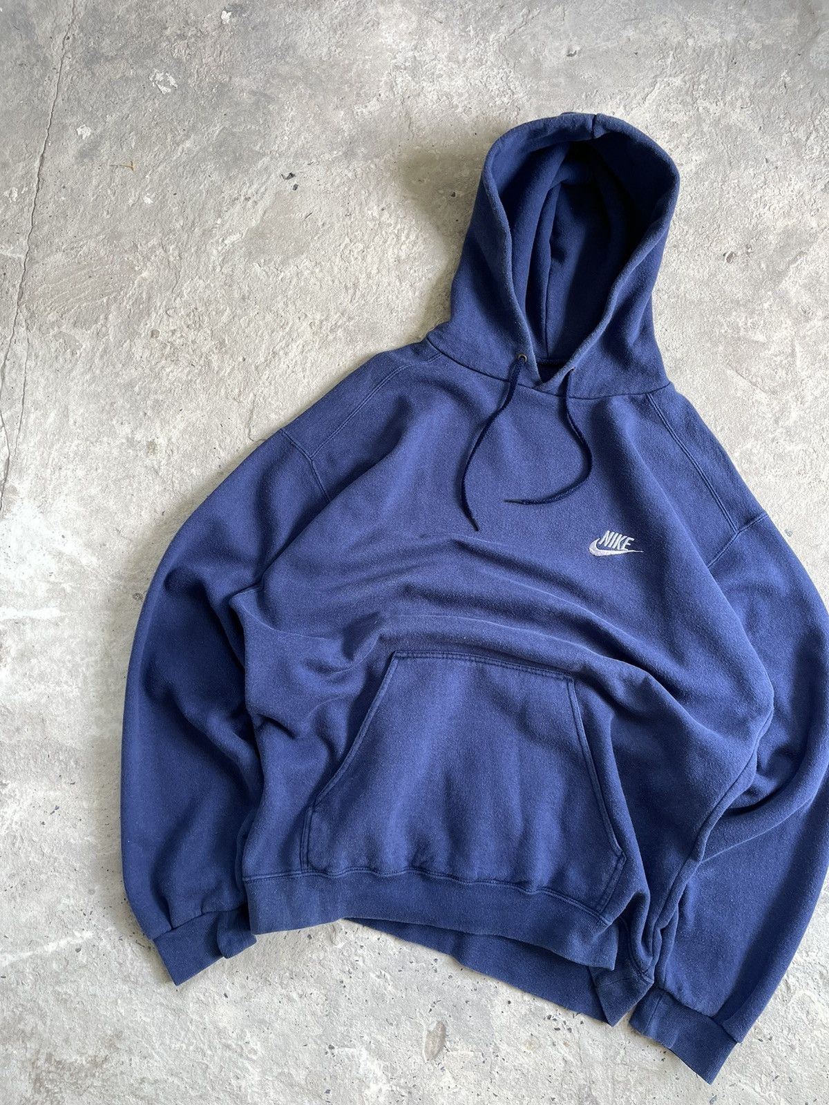 Nike 90's Vintage Nike Washed Hoodie Embroidered Logo White Tag Size US L / EU 52-54 / 3 - 2 Thumbnail