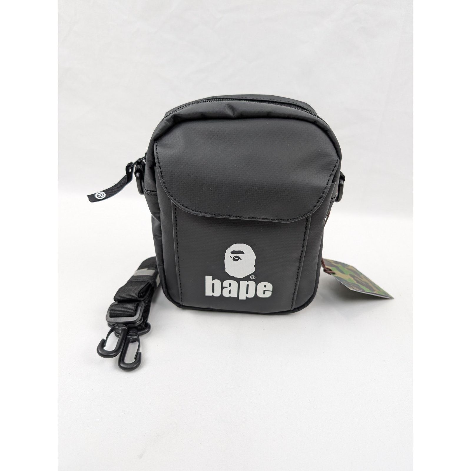 Bape o1rshd1 Q:2 / Size: OS / Shoulder Bag in Black Size ONE SIZE - 1 Thumbnail