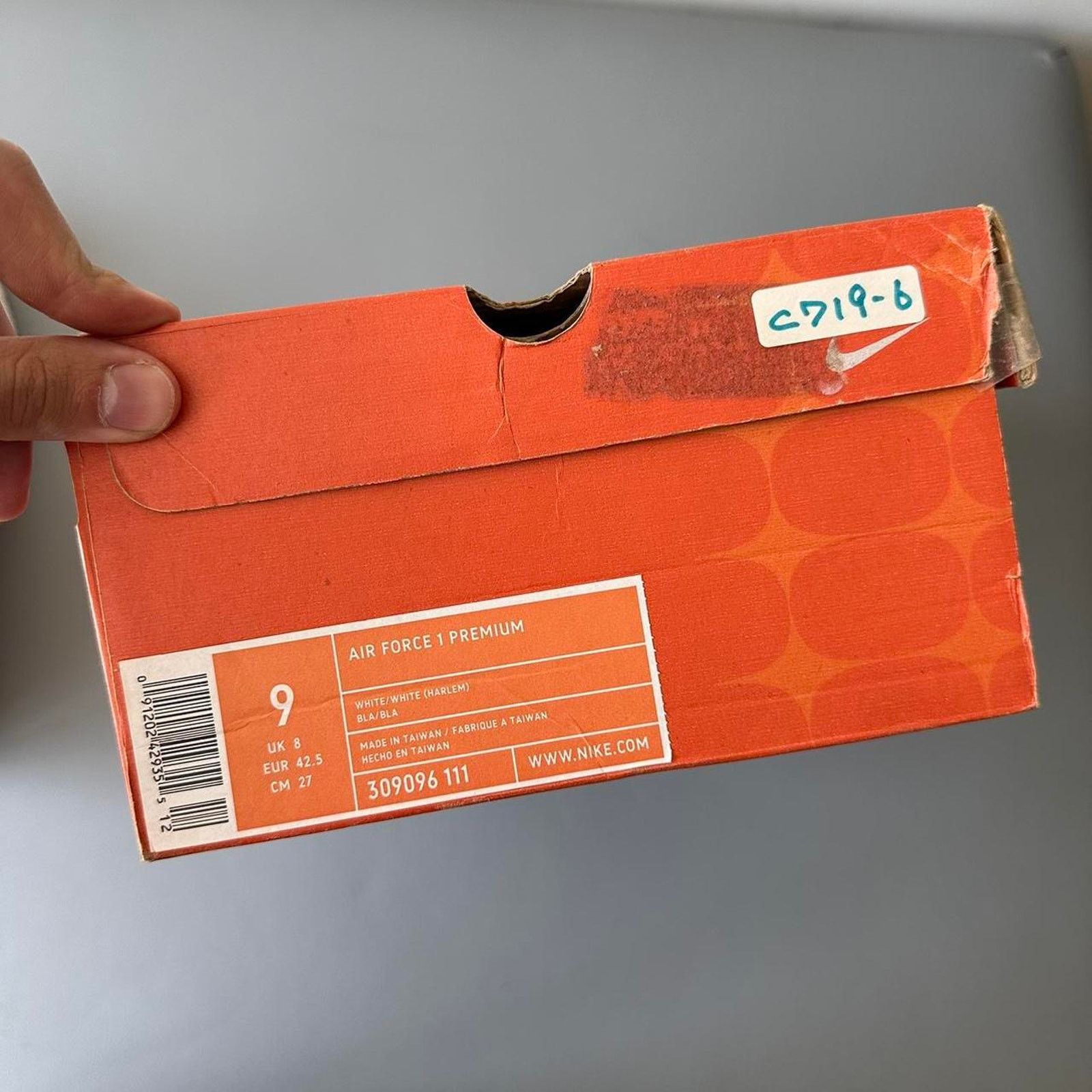 Nike Rare 2005 Nike Air Force 1 Low Premium Harlem White Sneaker Size US 9 / EU 42 - 8 Thumbnail