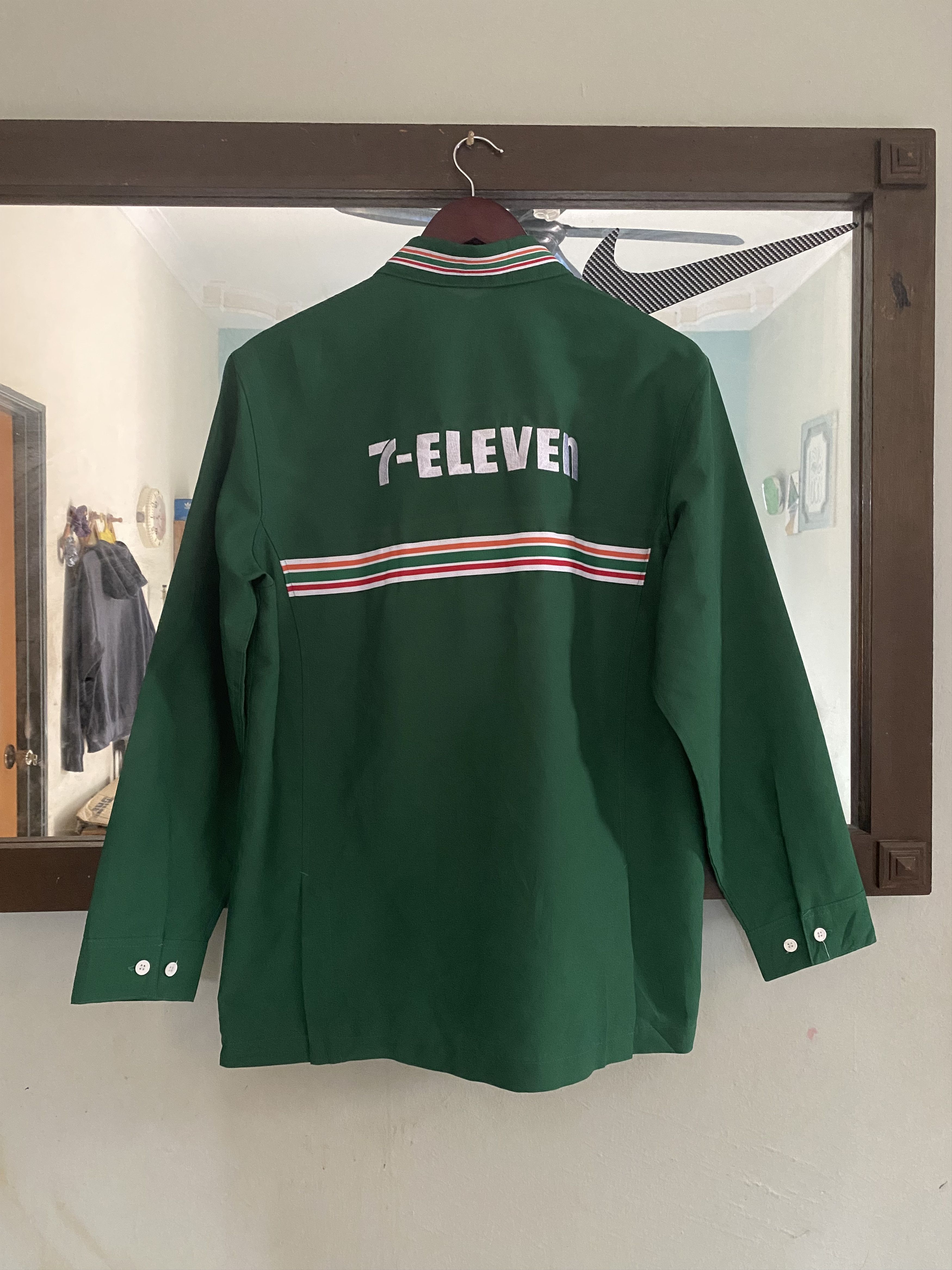 Japanese Brand × Seven 7 × Vintage Vintage 7-Eleven Ziper Shirt Size US L / EU 52-54 / 3 - 4 Thumbnail