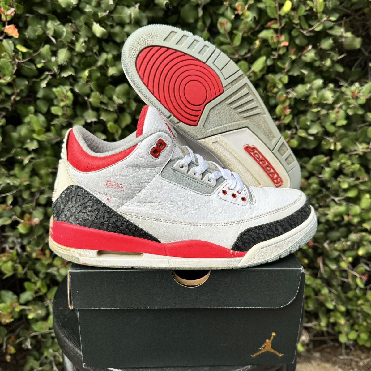 Nike Nike Air Jordan 3 III Retro 2013 Fire Red (Size 10.5) Grailed