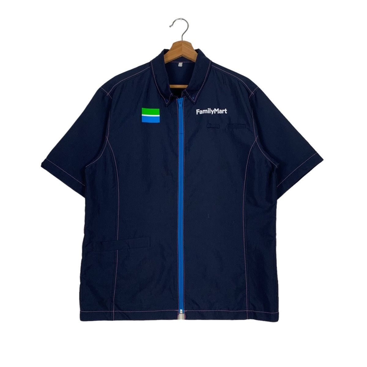 Vintage FAMILY MART Short Sleeve Uniform Jacket #0250-C11 Size US M / EU 48-50 / 2 - 1 Thumbnail