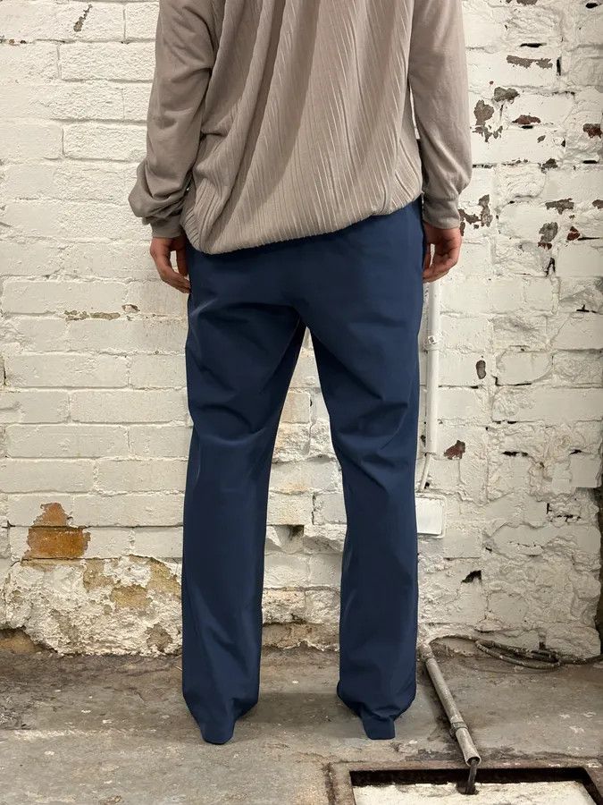 Issey Miyake Issey Miyake Light Technical Azure Pants Size 27" / US 4 / IT 40 - 4 Thumbnail
