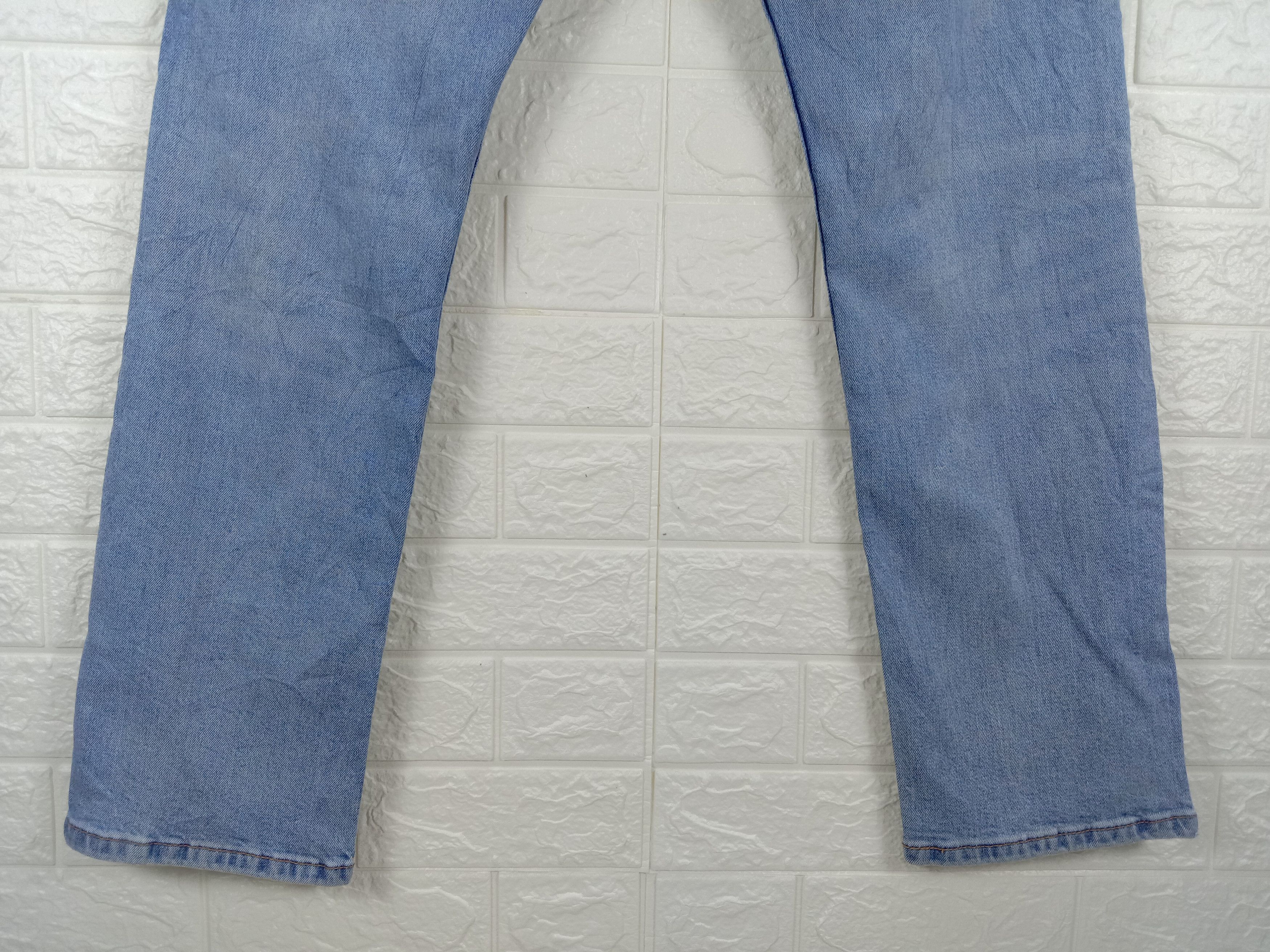 Levi's Vintage Levi's 513 Light Wash Jeans Size US 32 / EU 48 - 8 Thumbnail