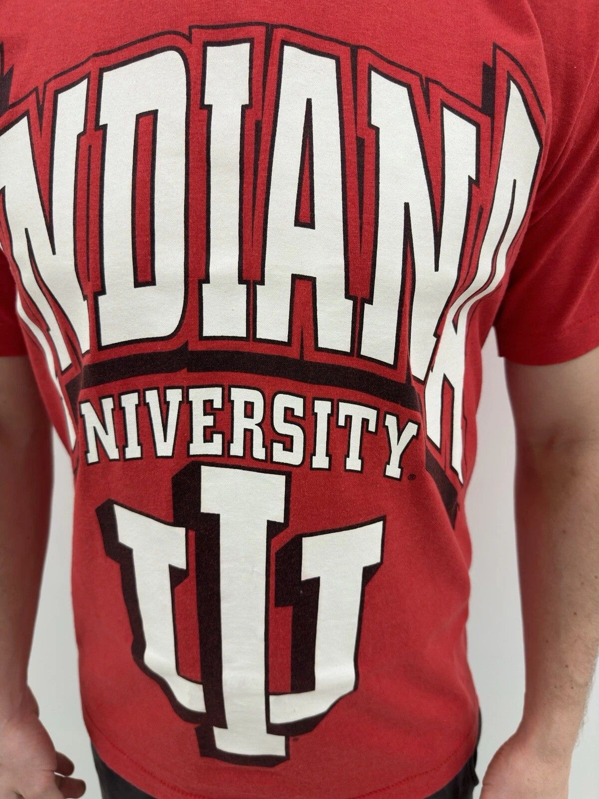 Fruit Of The Loom Vintage 1990s Indiana University Shirt Single Stitch NCAA Size US M / EU 48-50 / 2 - 6 Thumbnail