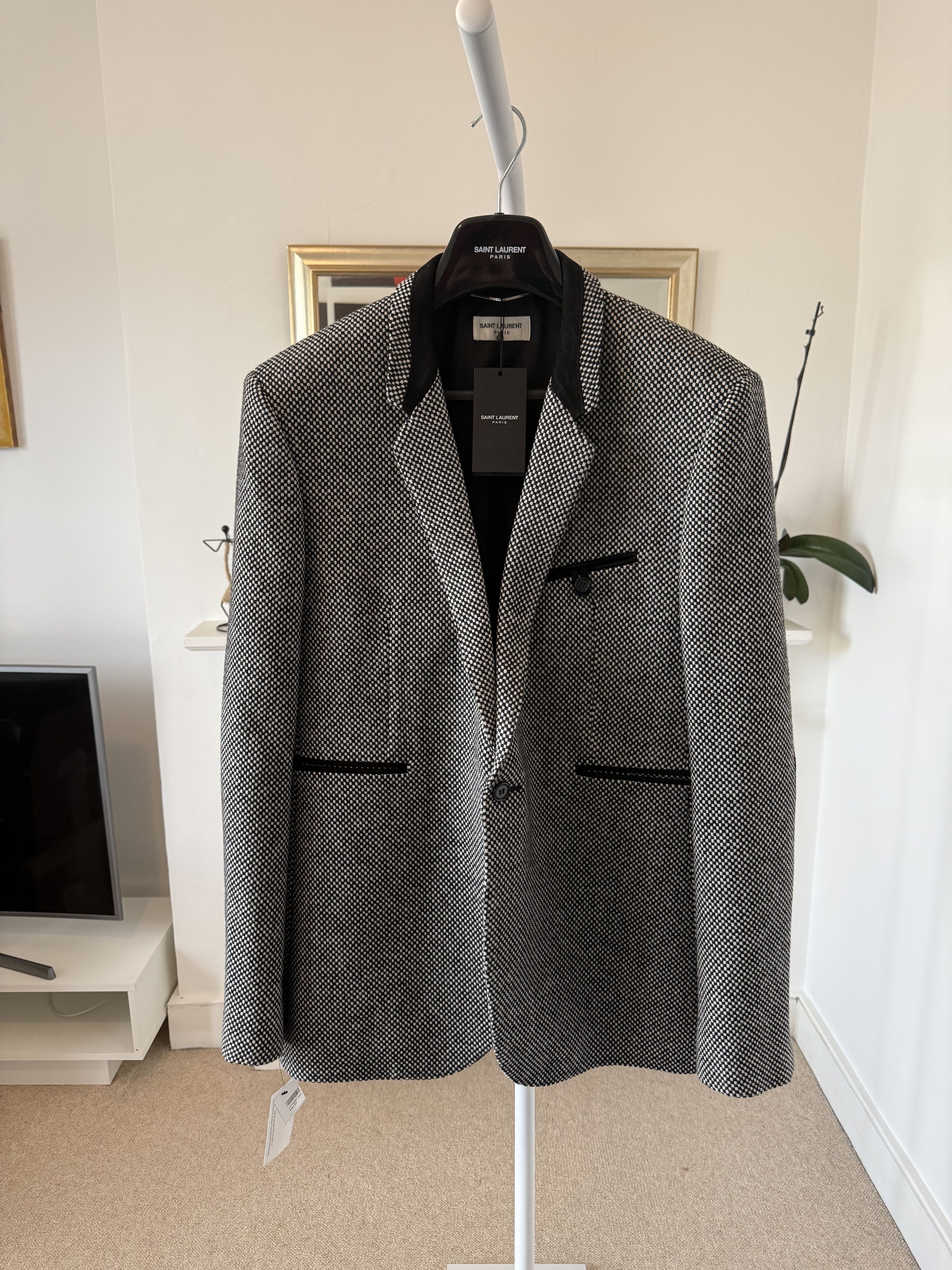 Saint Laurent Paris SS19 Saint Laurent Black and Off-White Tweed Allure Blazer Size 52R - 2 Thumbnail