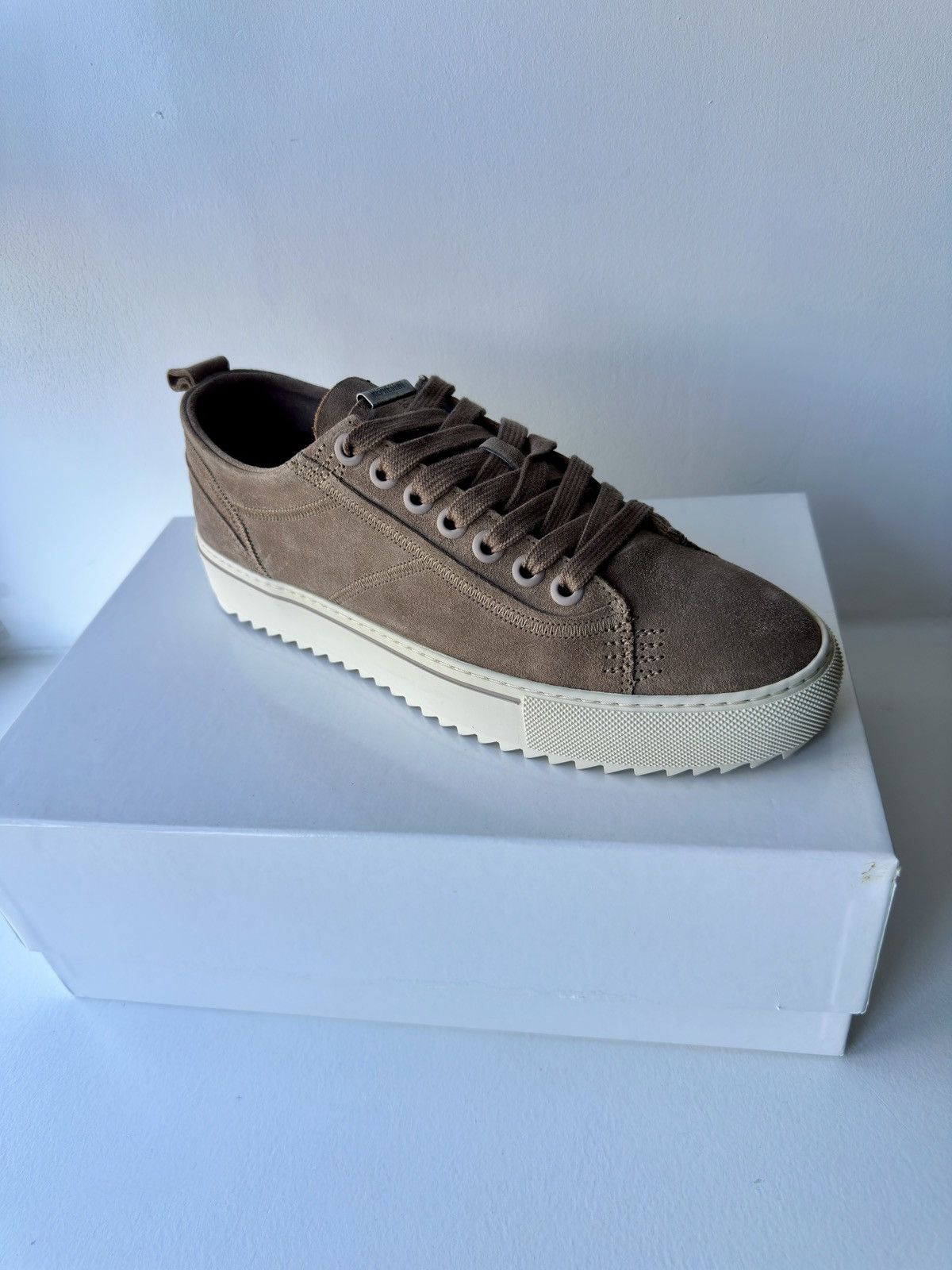 Represent Clo. Represent Alpha Low - Sand UK8.5 Size US 9.5 / EU 42-43 - 4 Thumbnail