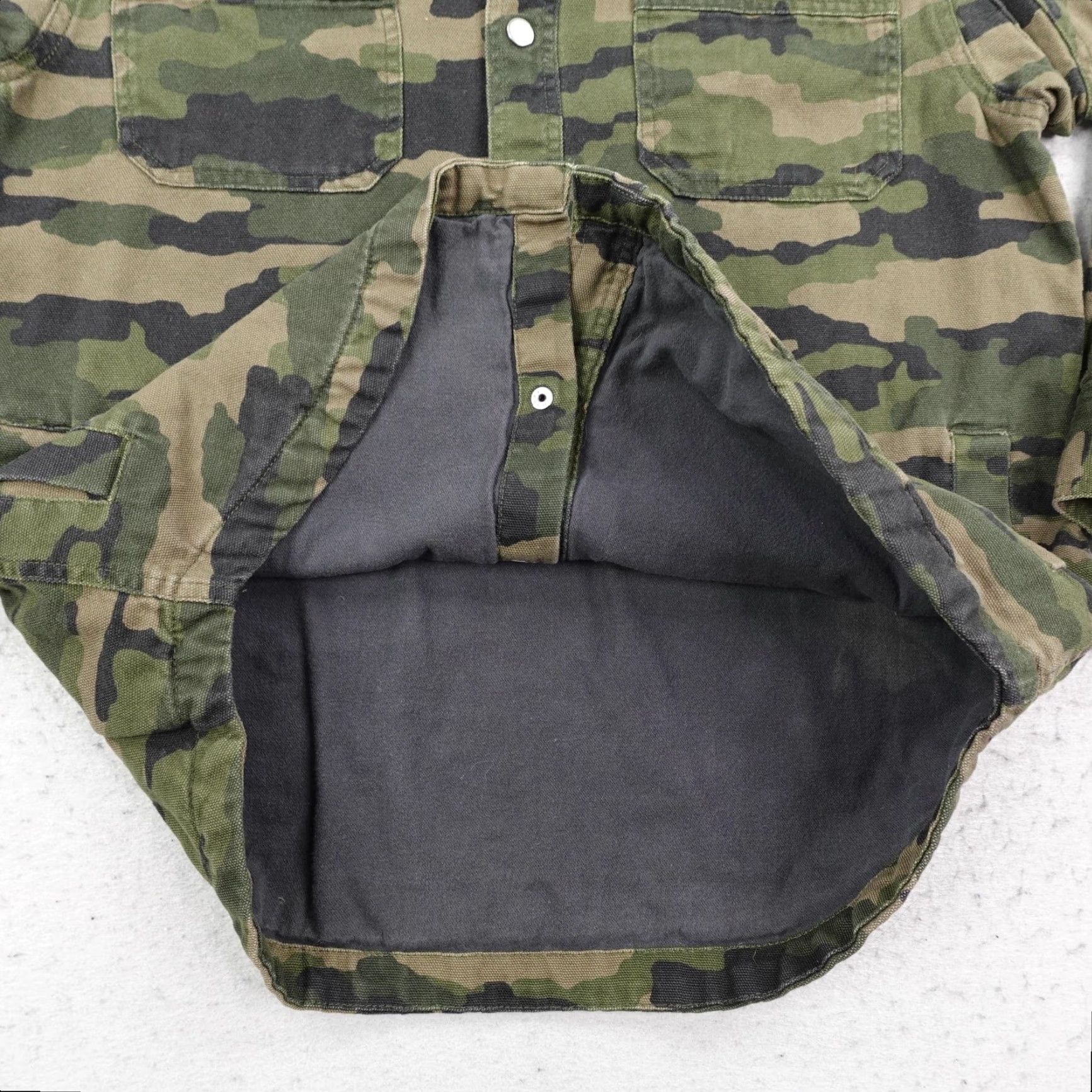 Duluth Trading Company Duluth Jacket Medium Green Camo Lined Heavy Duty Shirt Shacket Utility Canvas Size US M / EU 48-50 / 2 - 4 Thumbnail