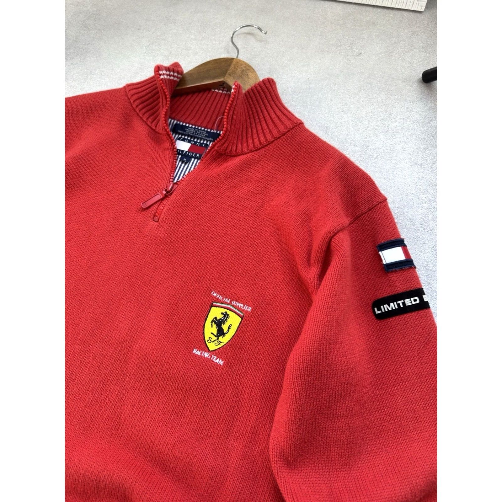 Tommy Hilfiger VINTAGE Tommy Hilfiger Ferrari Limited Edition 1/3 Zip Knit Sweater Men M Red Racing USA 90s Size US M / EU 48-50 / 2 - 3 Thumbnail