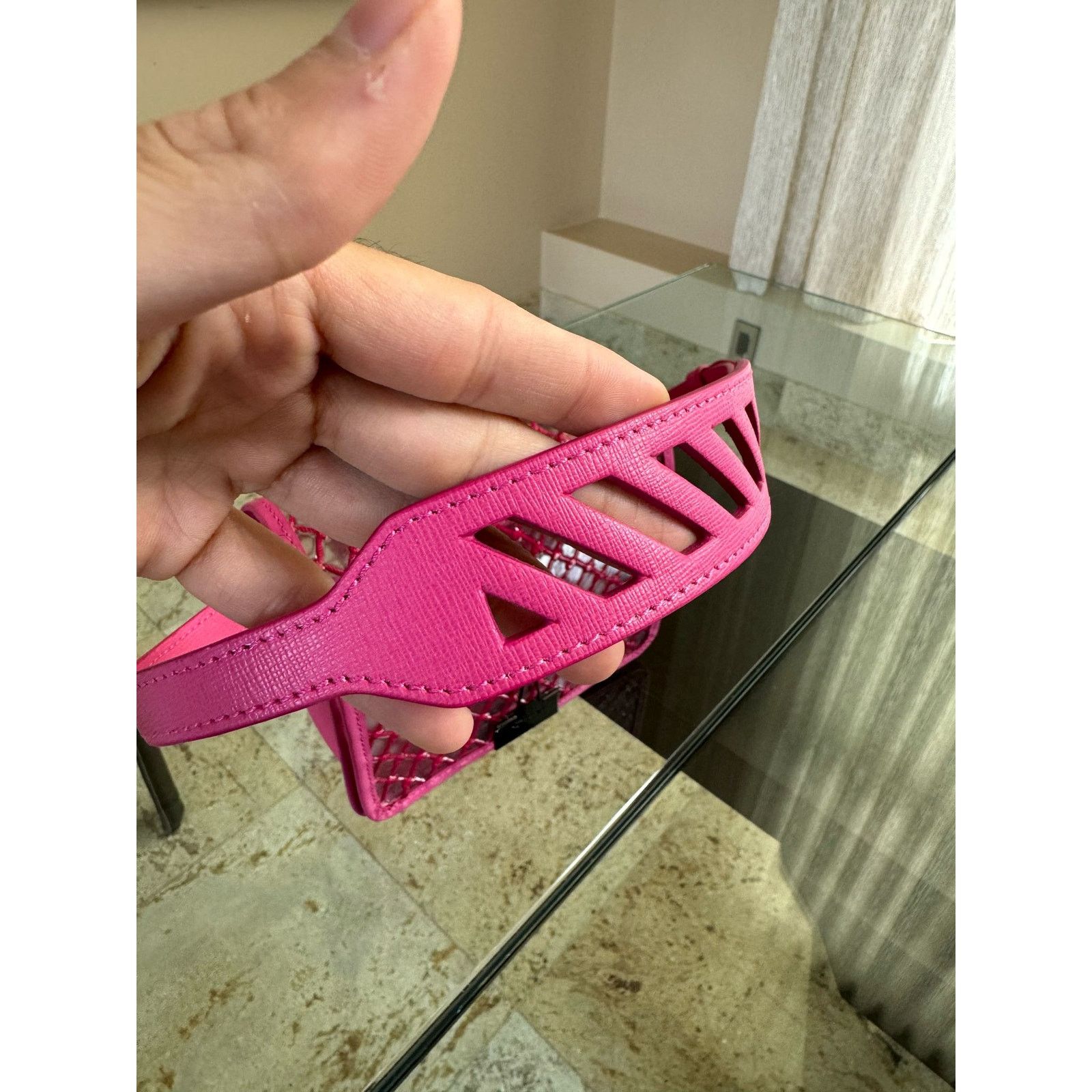 Off-White o1rshd1 Size: OS / Net Binder Clip Bag in Pink Size ONE SIZE - 7 Thumbnail
