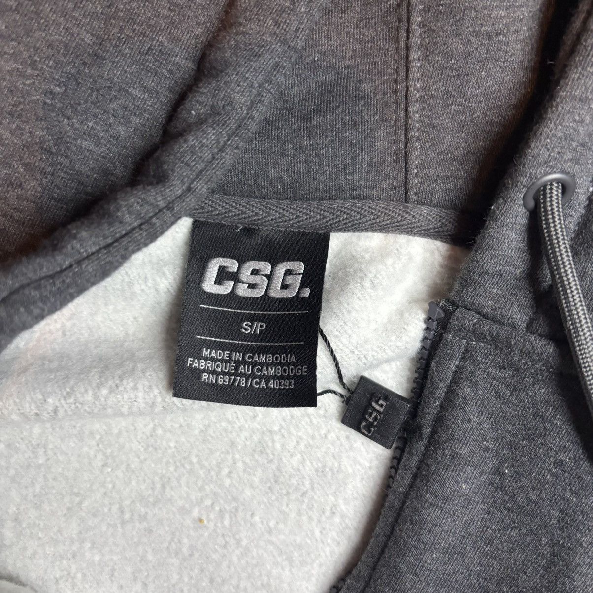 Other Black zip up-hoodie Size US M / EU 48-50 / 2 - 4 Thumbnail