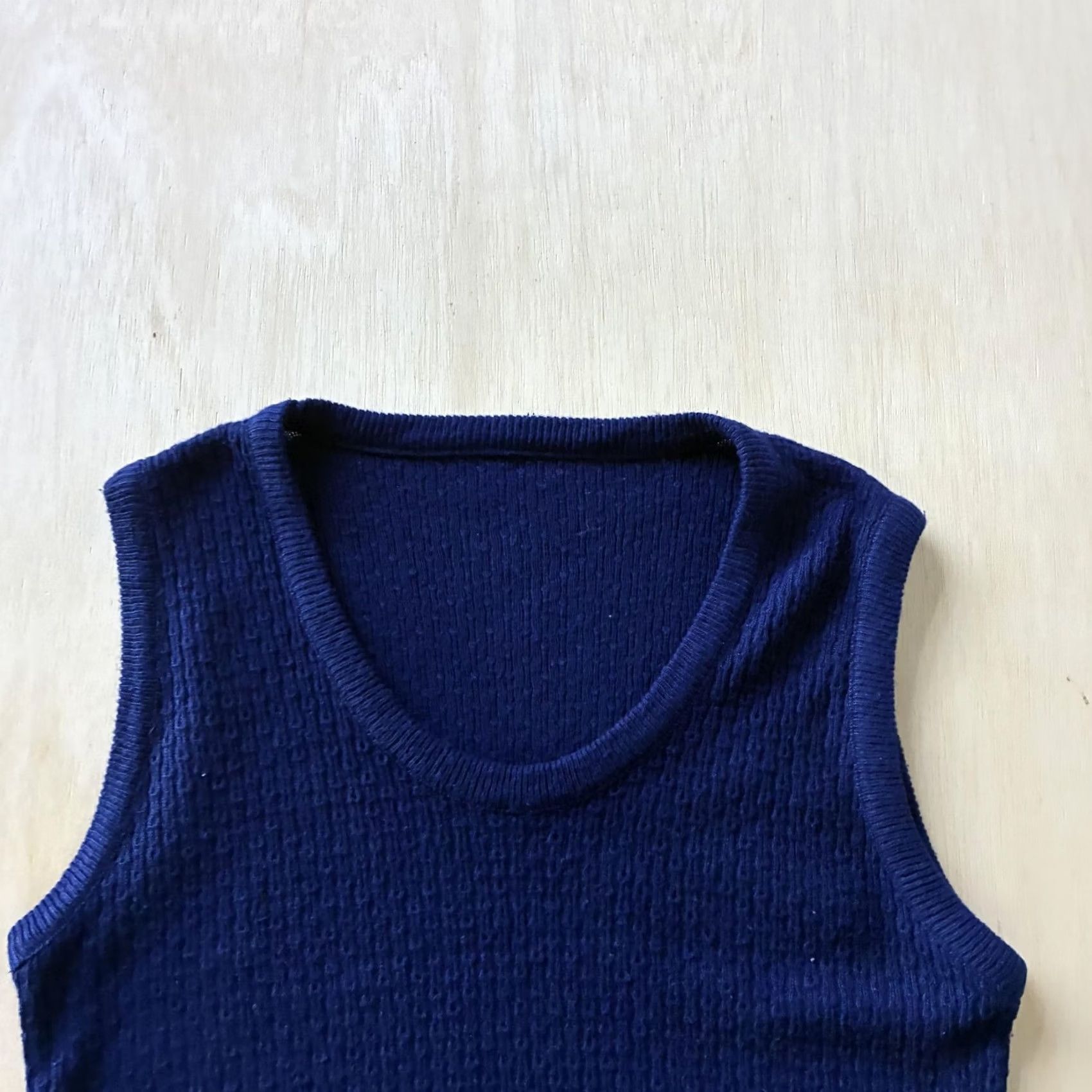 Vintage VINTAGE 80s Sweater Vest Mens Small Blue Textured Knit Sleeveless Crew Neck Top Size 36R - 3 Thumbnail