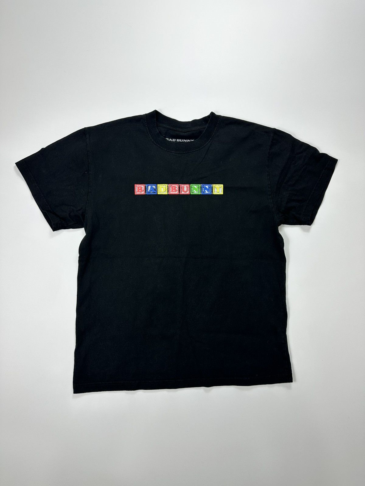 Band Tees Bad Bunny YHQLMDLG T-shirt Blocks Logo Men's Black Size US M / EU 48-50 / 2 - 1 Thumbnail