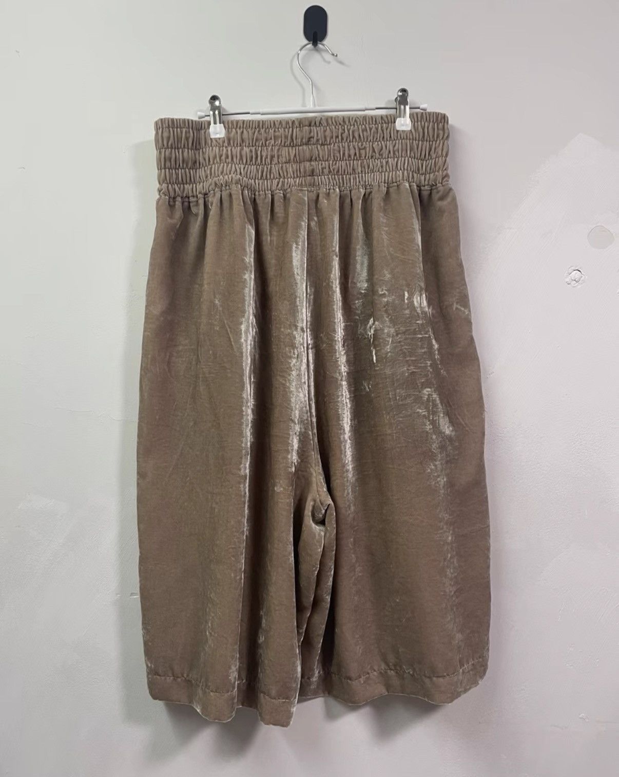 Random Identities Random Identities Velvet Oversized High-Waist Boxing Shorts Size US 34 / EU 50 - 2 Thumbnail