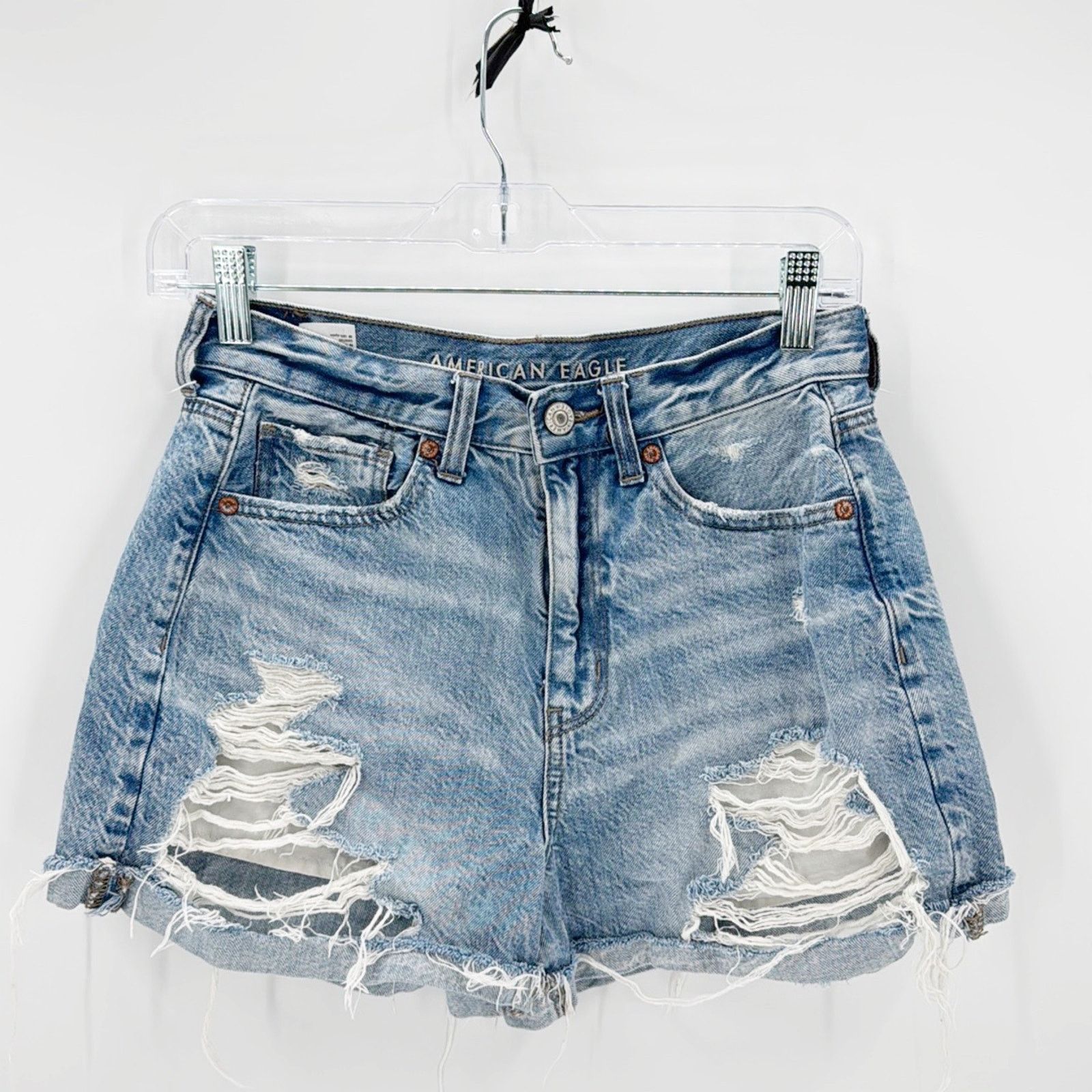 American Eagle Outfitters American Eagle mom short denim jean deconstructed size 4 Size 27" / US 4 / IT 40 - 1 Thumbnail