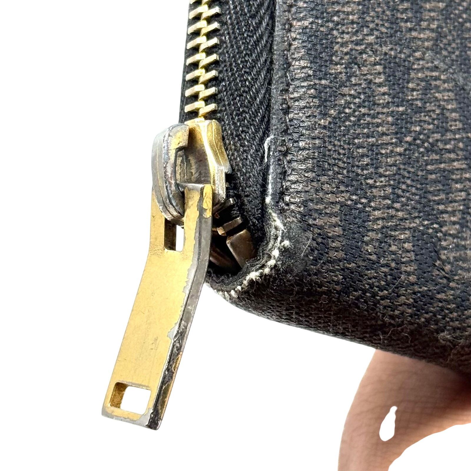 Saint Laurent Paris YSL Logo Zipper Wallet Size ONE SIZE - 19 Thumbnail
