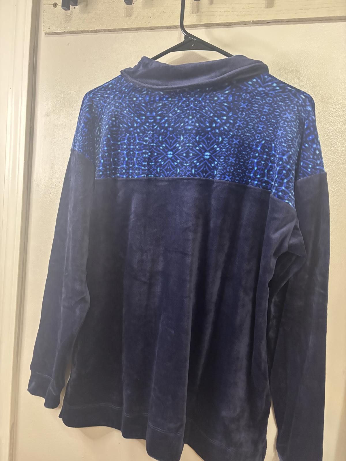 Designer ComfortCode Cozy Fleece Pullover - Size M Size M / US 6-8 / IT 42-44 - 6 Thumbnail