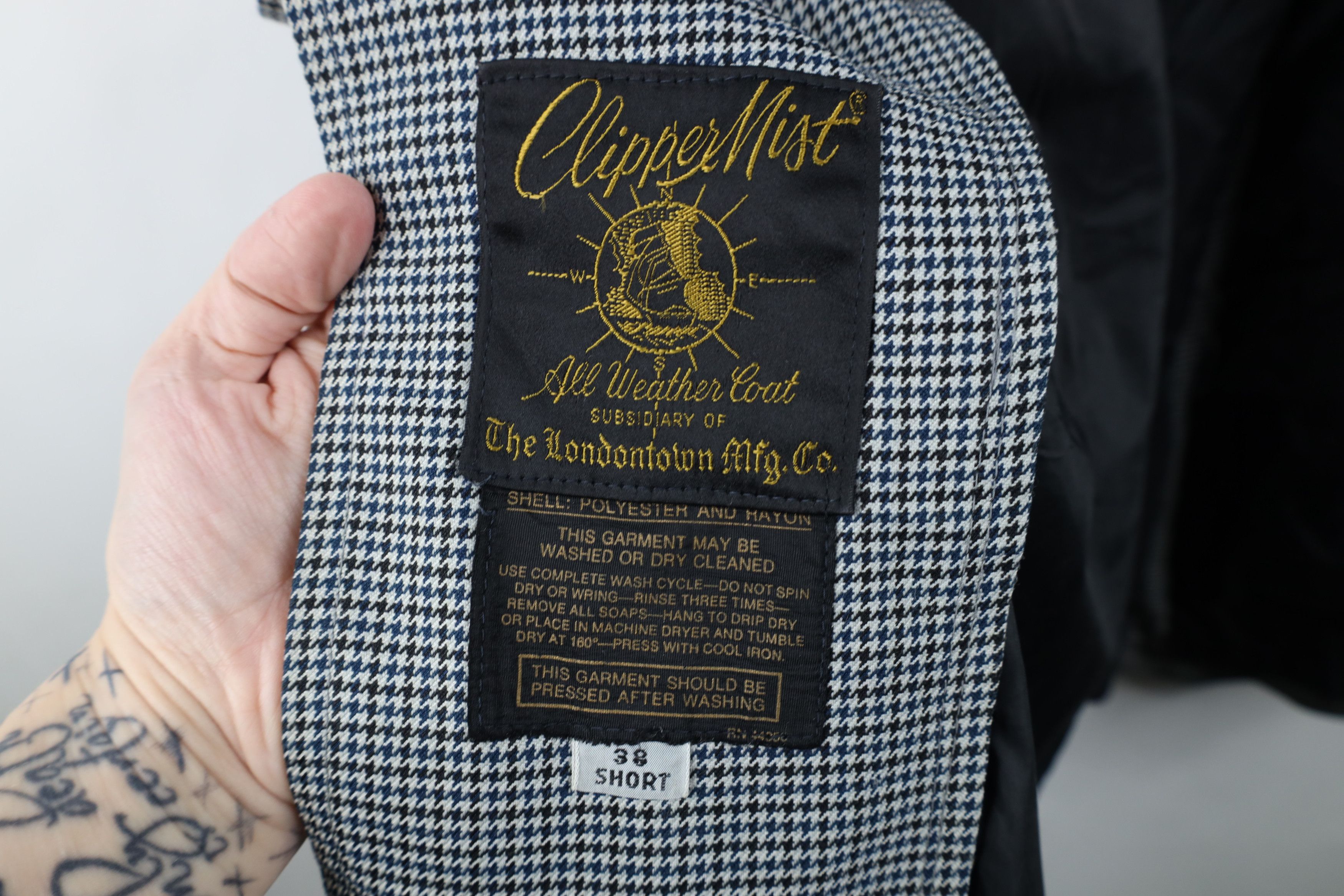 Vintage Vintage 60s 70s Streetwear Houndstooth Trench Coat Jacket Size US XL / EU 56 / 4 - 10 Thumbnail