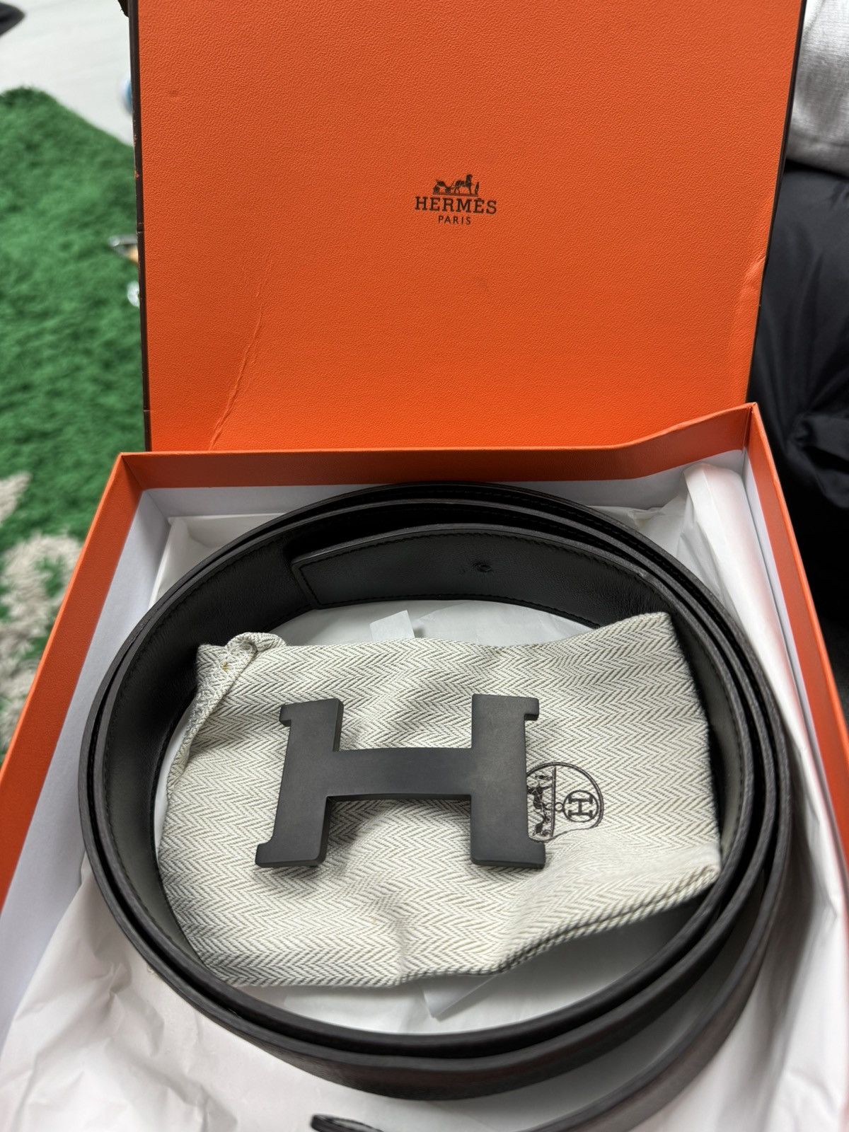 thin hermes belt