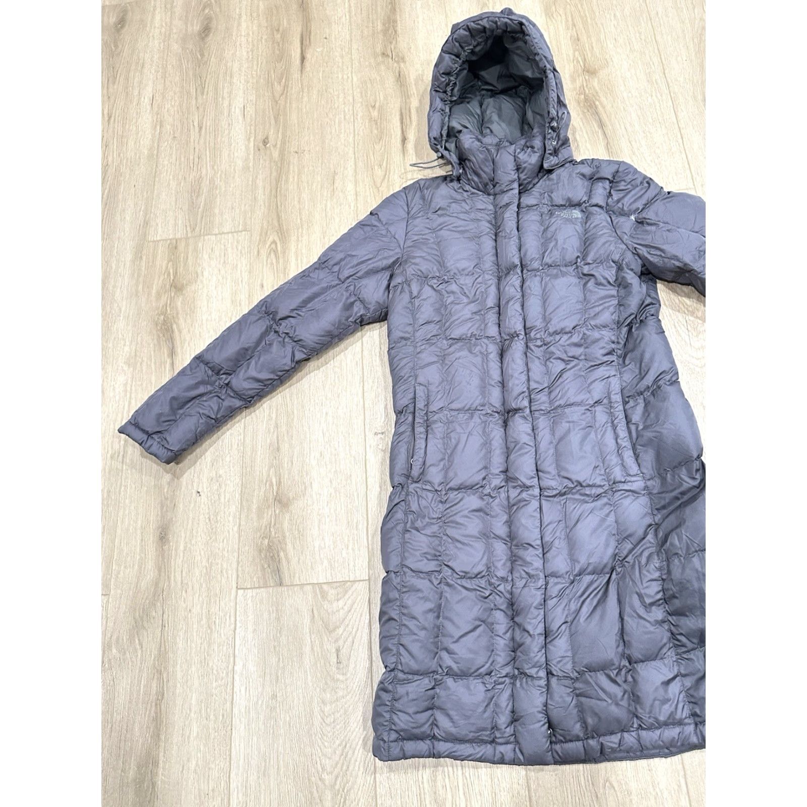 The North Face The North Face Jacket Women’s Size S Puffer Full Zip Long Coat Nylon Gray Down Insulated Lightweight Zipper Hooded Winter Casual Size S / US 4 / IT 40 - 3 Thumbnail