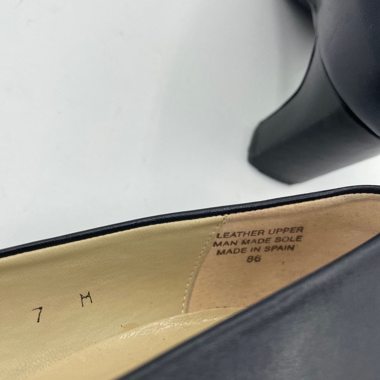 Etienne Aigner Etienne Aigner Strada Black Leather Patent Pumps Heels 7 Size US 7 / IT 37 - 8 Thumbnail