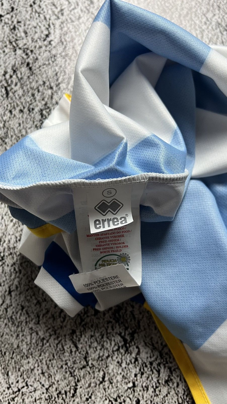 Errea Brighton & Hove Albion errea vintage y2K jersey Size US S / EU 44-46 / 1 - 10 Thumbnail
