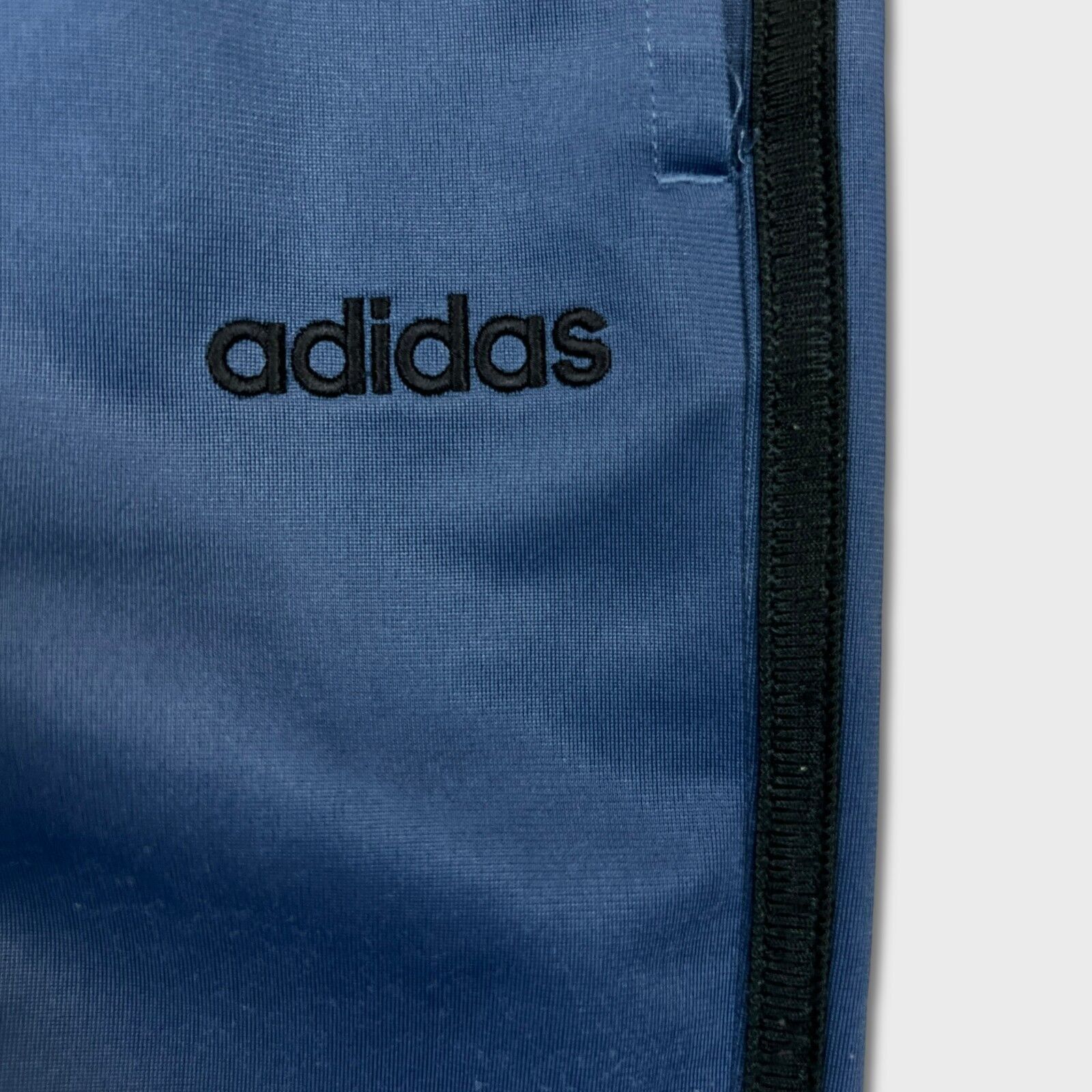 Adidas × Vintage Adidas Track Pants XL Stripes Spell Out Training Gym Jogger Size US 28 / EU 44 - 2 Thumbnail