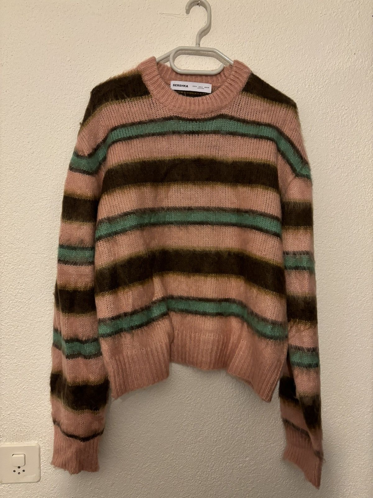 Bershka Multiple pieces from my closet Size US M / EU 48-50 / 2 - 13 Thumbnail